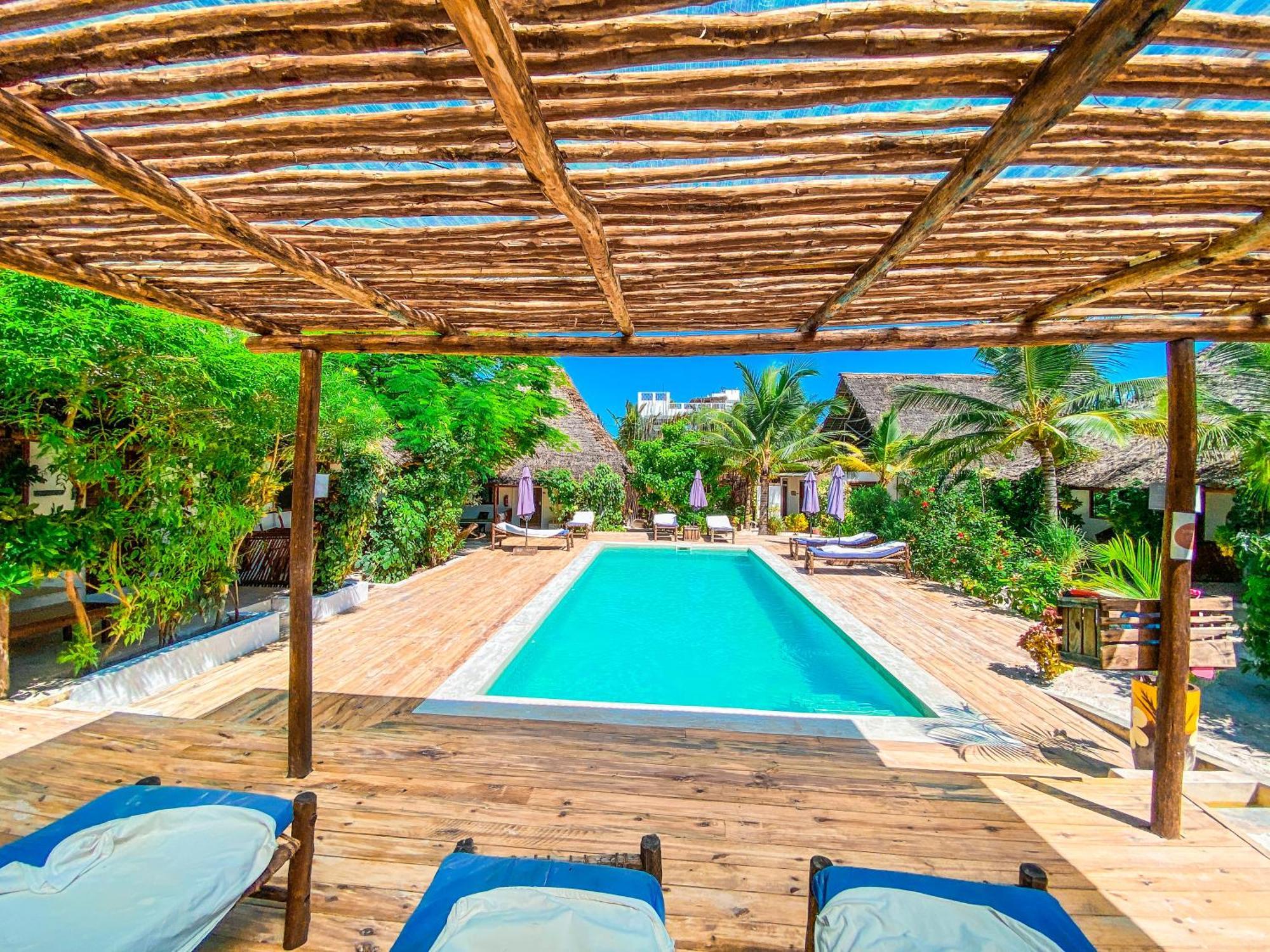 Ananda Beach Hotel Paje Buitenkant foto